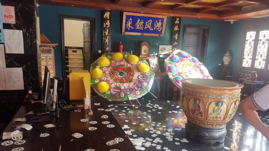 梦见撒纸钱有什么特殊含义或象征？