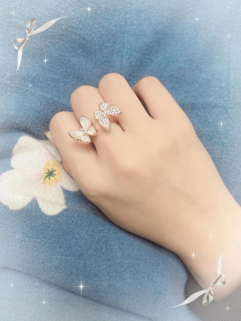 女人梦见戴戒指是什么吉凶预兆？