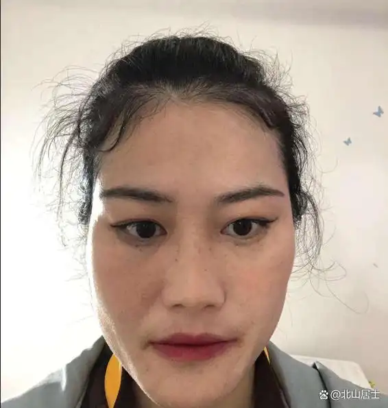 如何通过面相特征识别出潜在的犯罪女性？