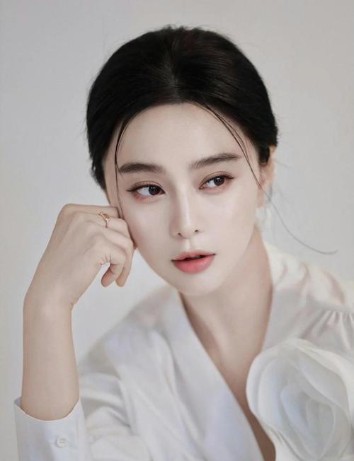 女人眉毛长，是不是代表她很秀气？