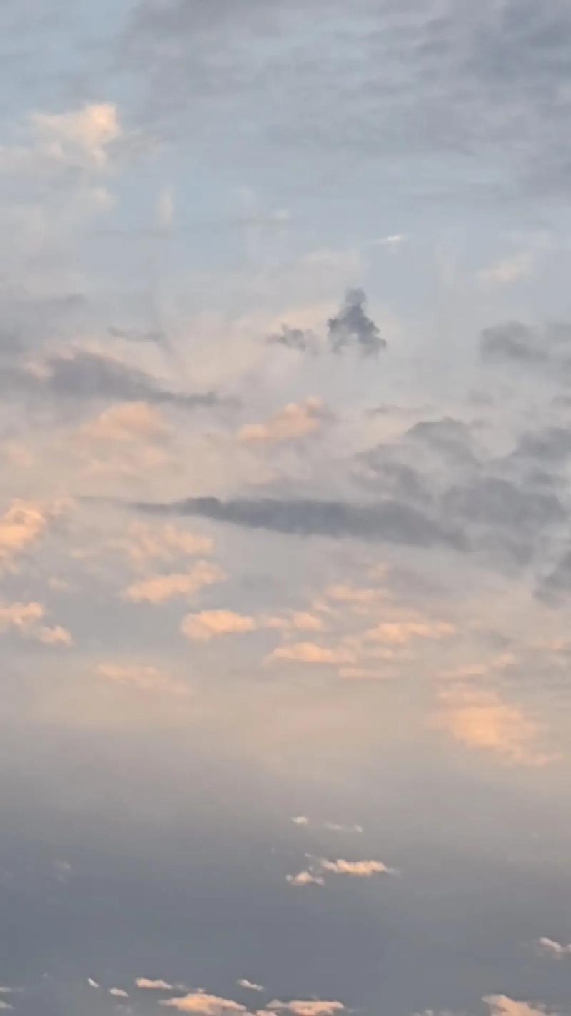 女人梦见天空神仙出现，这预示着什么含义？