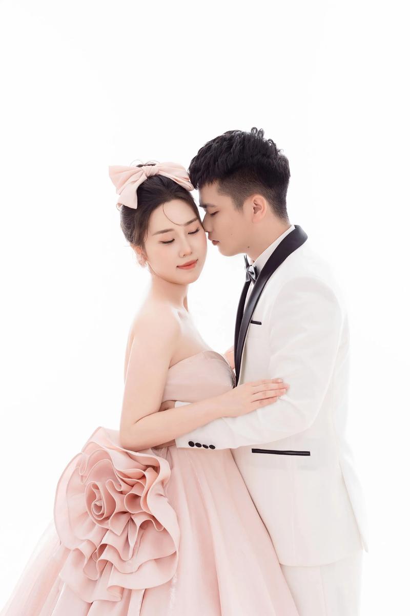 结婚选日子提前多久开始选？结婚请帖范本怎么？