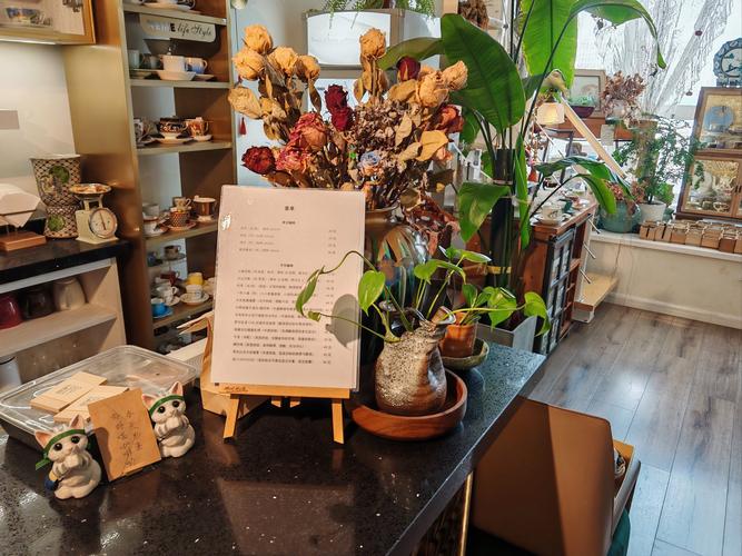 这家文艺小清新风格的店铺，有没有什么充满诗意的小众商品推荐？