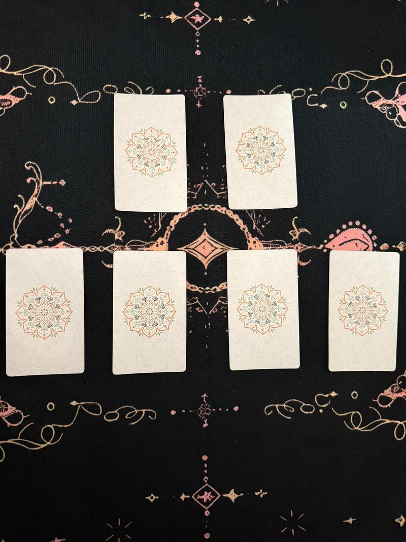 占卜桃花运牌阵具体有哪些牌阵可依用来预测桃花运？