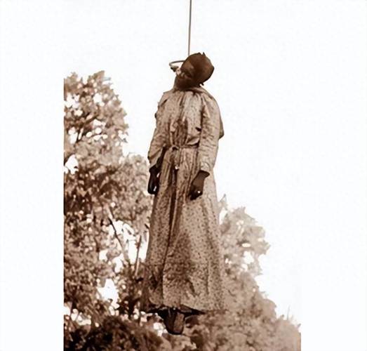 梦见放火烧死人是何预兆，自己又在逃跑意味着什么？