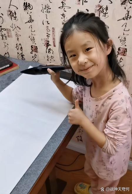 女人梦见用毛笔写字预示着什么含义？