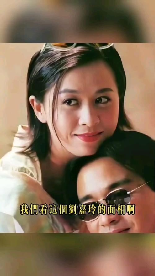 有哪些女明星拥有狮子鼻面相？