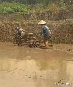 梦见老公在田地犁田，预示着什么含义？