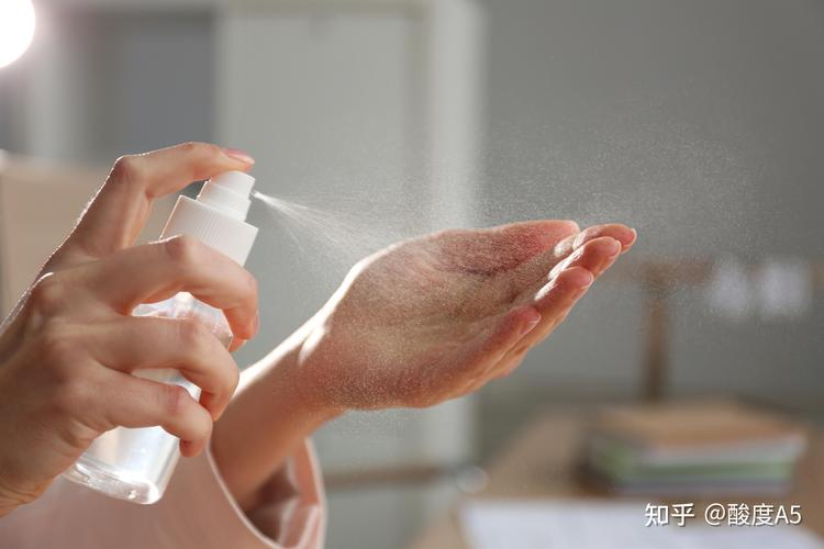 有洁癖的女孩在恋爱中会轻易接受亲密接触吗？