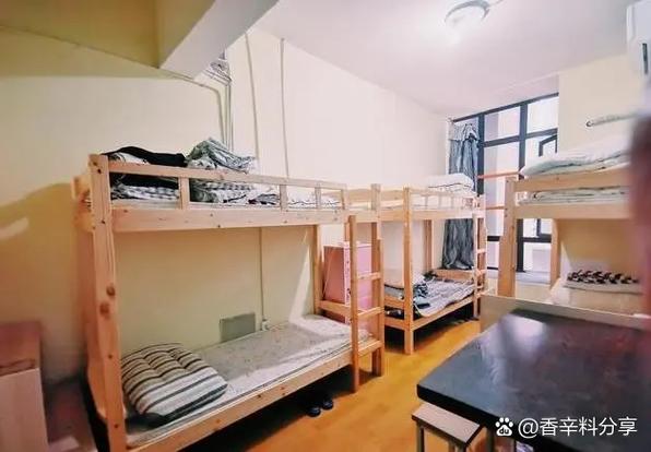 梦见自己学生打我是什么预兆？
