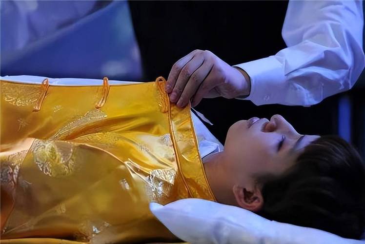 死人睡过的床为什么不嫩继续使用？