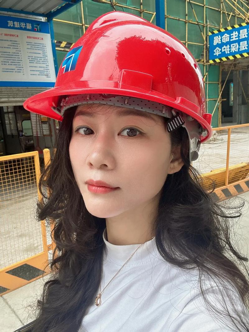 梦见自己成为包工头有什么特殊预兆或含义？