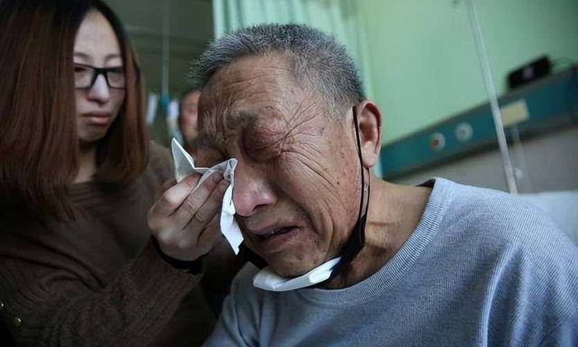 梦见亲人遭遇车祸离世有什么特殊寓意？