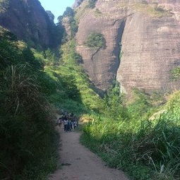 一天玩不完？那是你没规划“错峰路线”