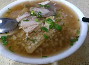 2. 糌粑：传统藏式面食（别问怎么吃）