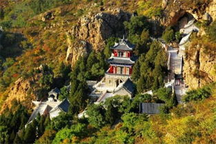 2、 兴城古城：历史持续发展的厚沉重见证