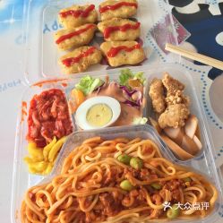 较小贴士：导航柔软件可不要遗忘开启实时路况