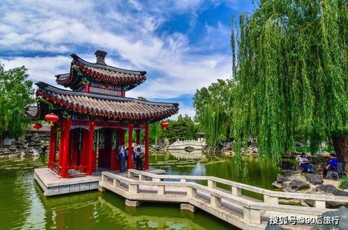 北京大观园：塑料姐妹花发源地