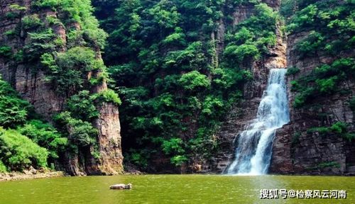 步道探险：峡谷、瀑布与溶洞