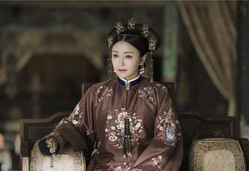 乾隆皇帝一生最爱的孝贤皇后是谁呃？她的画像能展示出怎样的温暖？