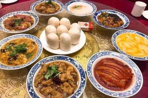 “安席风俗：揭秘传统饮食礼仪，打造爆款美食文化！”