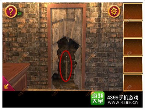 逃离古宅：物理逃亡与心理救赎