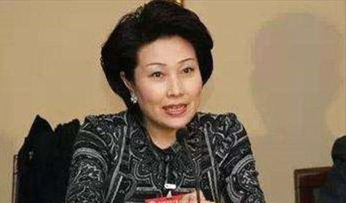 陈金霞，上海女首富，八字有何玄机？她究竟哪年出生？