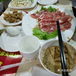2. 传统烩面（面条比人生还长）