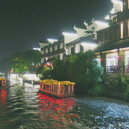 秦淮风光带：夜幕下的璀璨