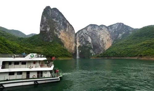 清江漂流：夏天消暑圣地