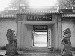 千年古刹：体验东宁寺庙会与民间风俗