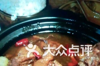 3. 纳灵洞鸡：山珍美味