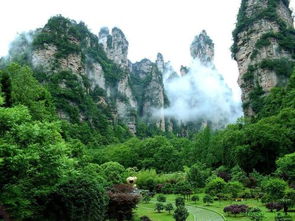D4：张家界大峡谷玻璃桥+凤凰古城（高空漂移+古城夜色）