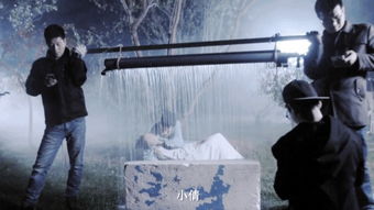 笑谈背后的星盘解读：白羊座与暗流涌动