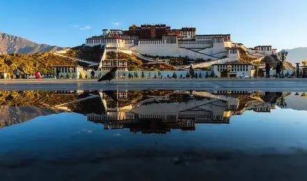2. 较大昭寺：信仰的圣地