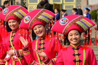 壮族风俗：民族风情，爆款来袭！