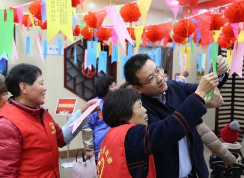 元宵节盛况：灯笼与团圆