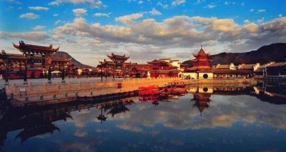 怎么去才不迷路？交通大揭秘！