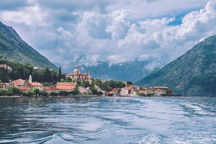 夏日杜布罗夫尼克，避开人潮，海边城墙静享亚得里亚海美景