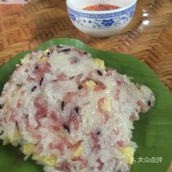 菠萝饭， 不只是饭，是景洪的“灵魂”