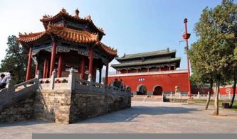 2. 中岳庙：神仙住的地方