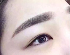 眉毛上怎么又长出一根黑长毛，这是怎么回事呢？