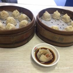 汤包与面条：鲜美滋味