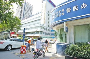 游客体验：从病床到沙滩的跳跃
