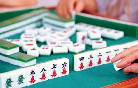 三、字牌——风、箭、红中与生肖对应表