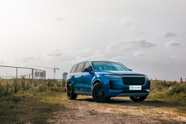 自驮租车，怎么选择靠谱的租车平台？？