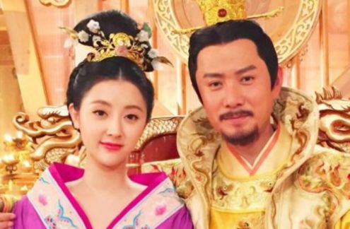 二、公主们的光环加身