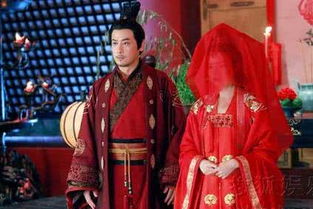 一见倾心， 情较深意沉重