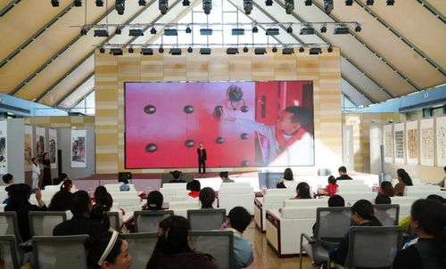 赛丽斯商城与会展中心：城市中心的喧嚣与宁静