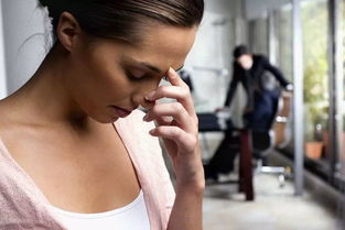 梦见自己搂抱女人是什么预兆或心理暗示？